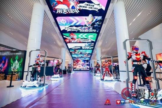 铠甲勇士-星曜诀醒超燃登场，中国英雄风靡魔都！