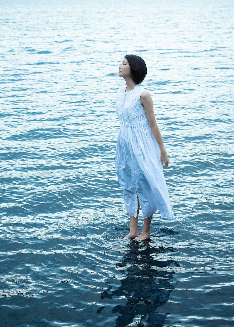 清浦夏実与松木美定合作发布新曲“Snowdrop”