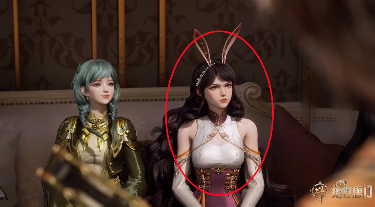 江楠楠大美女衣服变透明，上衣出现神秘褶皱，一个遮挡物被删除了