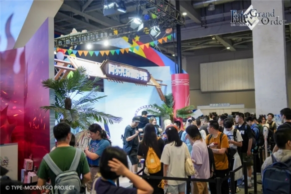 BW2025镇展之宝现身《FGO》携巨型誓约胜利之剑亮相BW嗨翻全场！